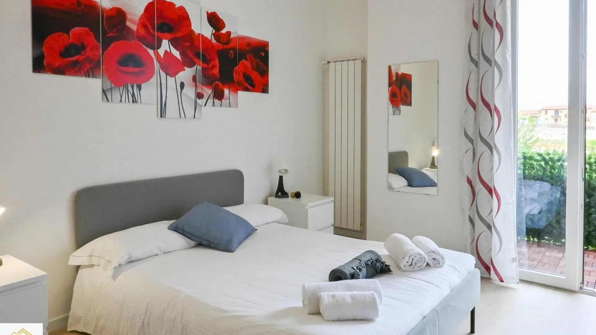 Inn Pisa Rentals - The Modern City Flat location