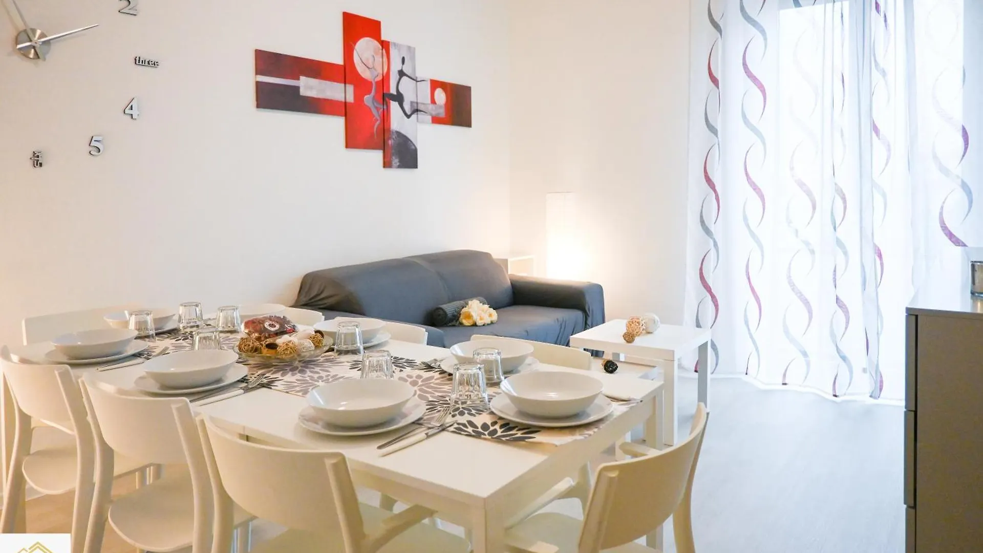 Inn Pisa Rentals - The Modern City Flat