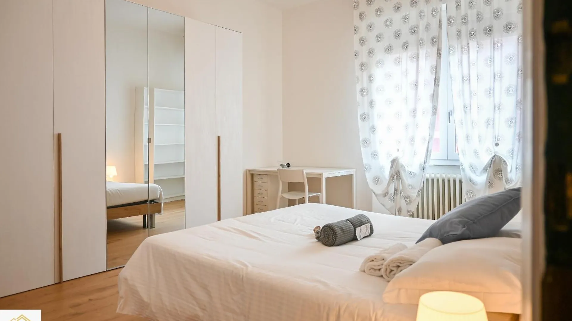Inn Pisa Rentals - The Modern City Flat Apartment